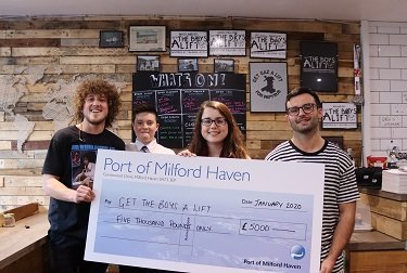 Lauren Williams from the Port with the team from Get the Boys a Lift